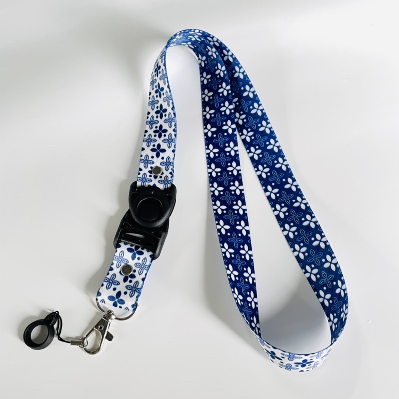 

Lanyard Printing Gantungan ID Card Motif - Batik Biru Real pick