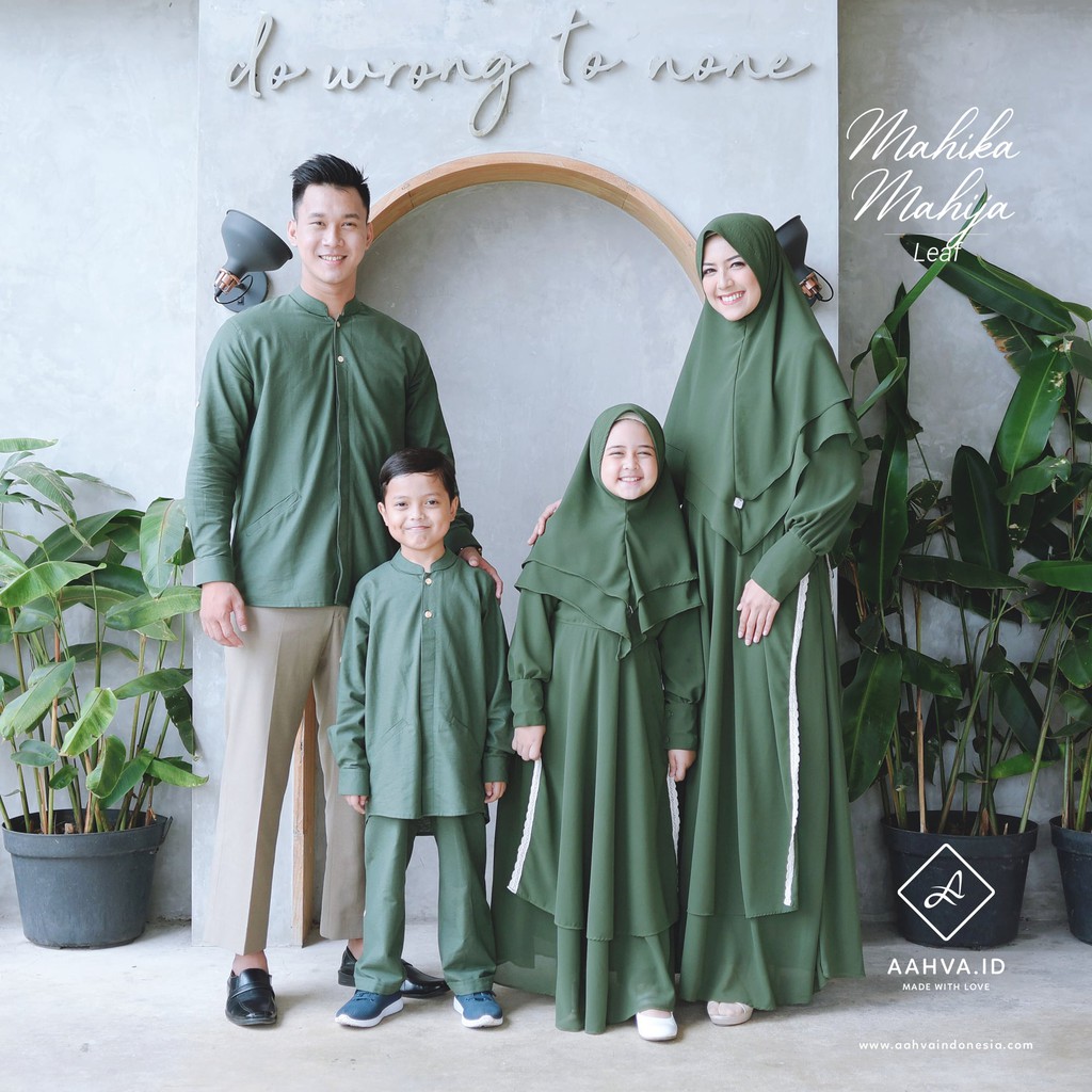 Sarimbit Keluarga Gamis & Koko warna Leaf/Hijau (Mahika Mahija by Aahva Indonesia)