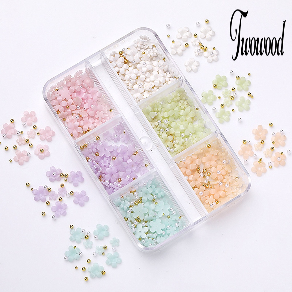 Twowood Set Manik-Manik Bentuk Hati / Bunga 3D Untuk Dekorasi Nail Art