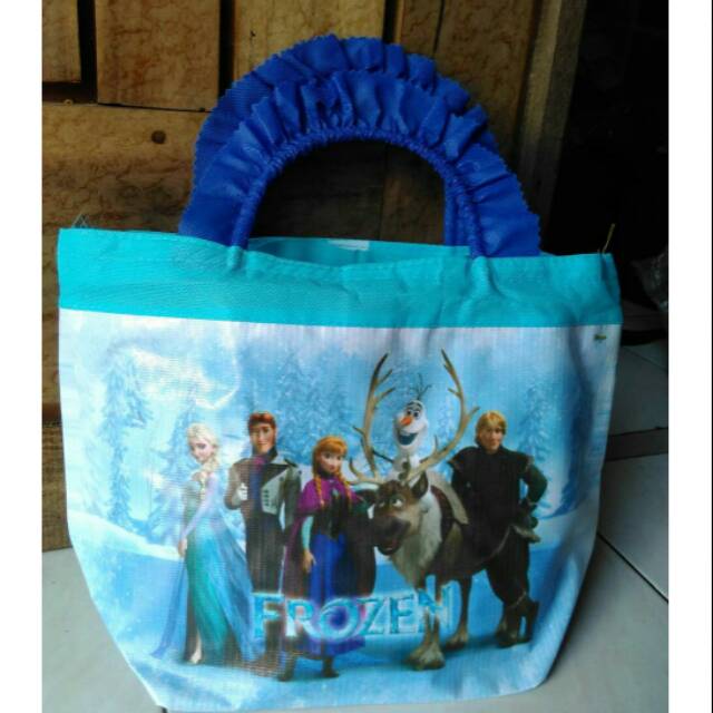 

TAS KARTUN PEGANGAN RENDA KARAKTER FROZEN | TAS SOUVENIR ULTAH ANAK | TAS KADO | TAS MURAH | PR5