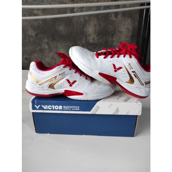 sepatu victor A950 LTD