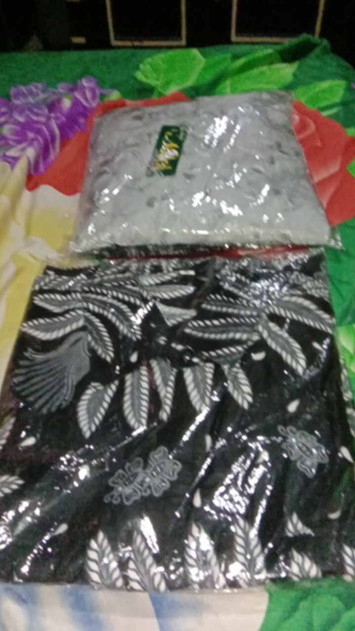 Maura Couple - Sania Ruffle Batik Couple Ori Ndoro Jowi Dnt Garansi Termurah Shopee - Batik Kebaya 4