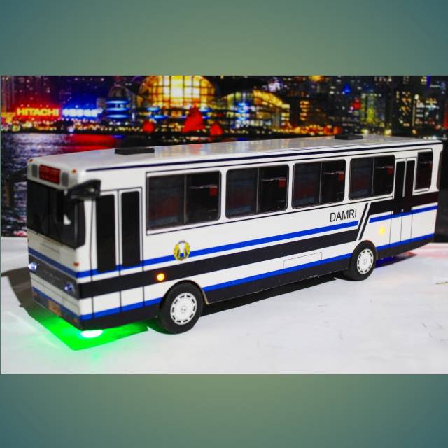 Miniatur Bus Bis Damri