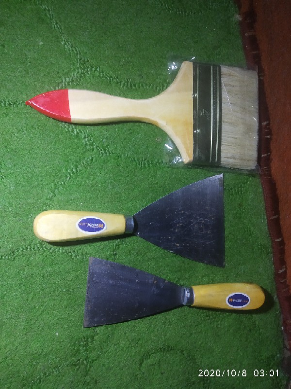 Kapi / Kape Tukang / Scraper / Pisau Dempul Gagang Kayu 2,5 Werkline