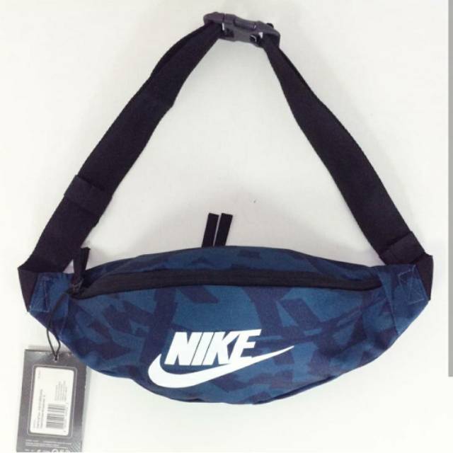 navy blue nike fanny pack