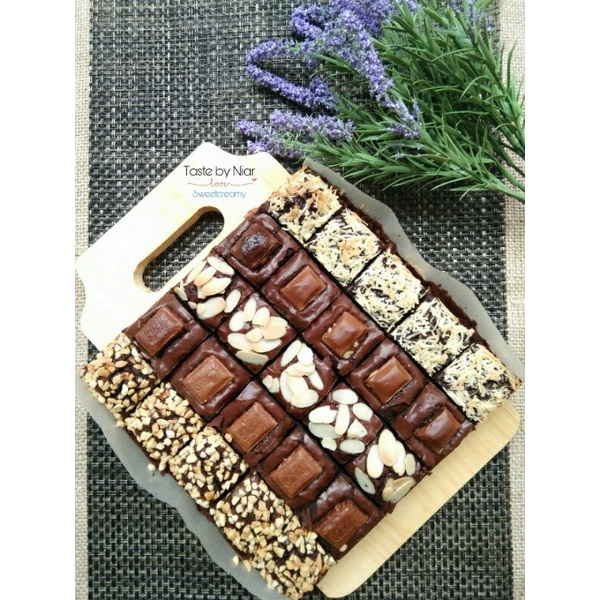 

Brownies Sekat Full Butter 20x20
