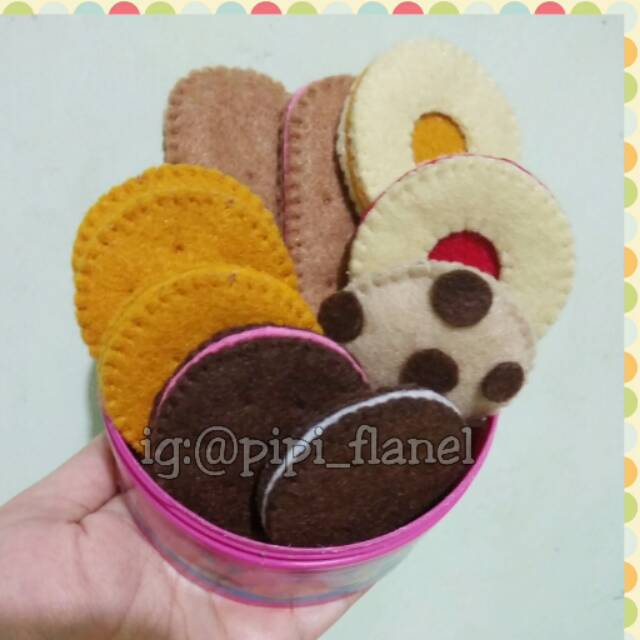Mainan Edukasi Flanel Replika Cemilan Biskuit Cookies Mainan Edukasi Flanel Replika Cemilan Biskuit Cookies
