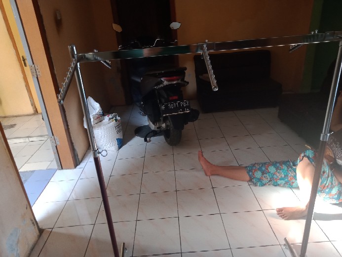 Hanger Suling 9 Paku U Kotak Tekuk /cantolan Kotak