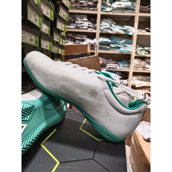 UMBRO UX ACCURO CLUB IC