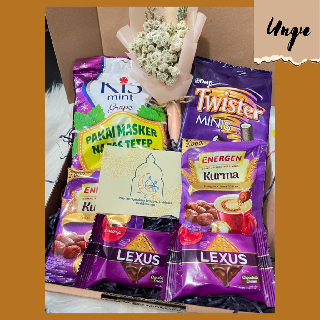 

Snack Box Gift Box Kado Anniversary Birthday Wisuda Sidang Murah Paket Makanan Ringan Ungu
