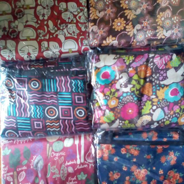 Tikar tamasya/tikar lipat/tikar piknik