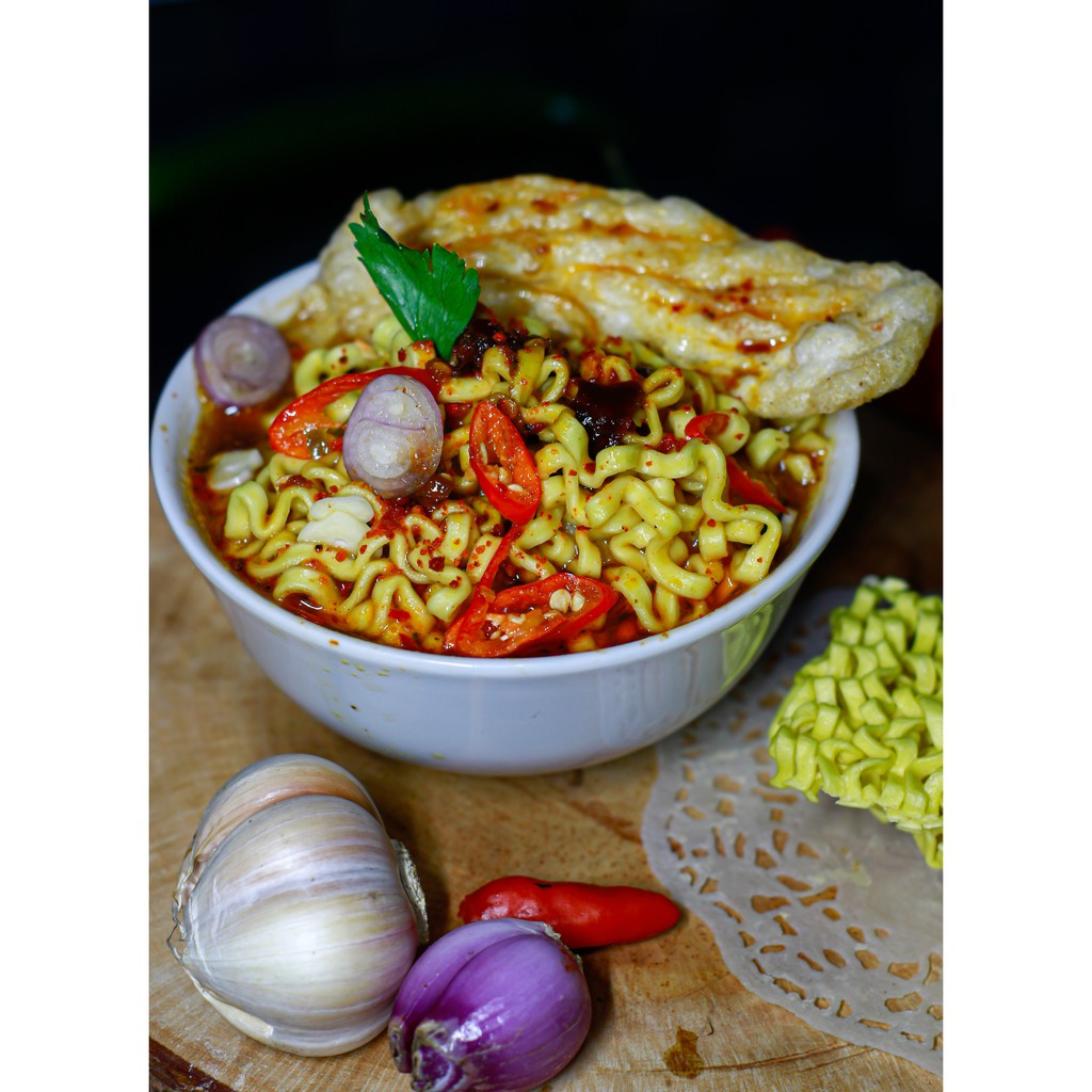 

MIE GEPREK PEDAS YUMMY Pedasnya Bikin Nagih | Mie Instan Mercon | Mi Geprek Instan | Mie Gepeng Huha