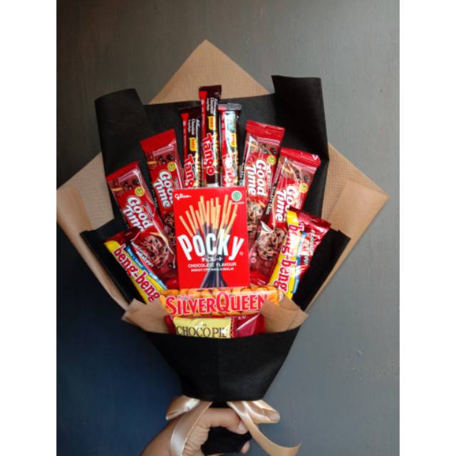 

Buket Snack bucket wisuda Pocky Silverqueen