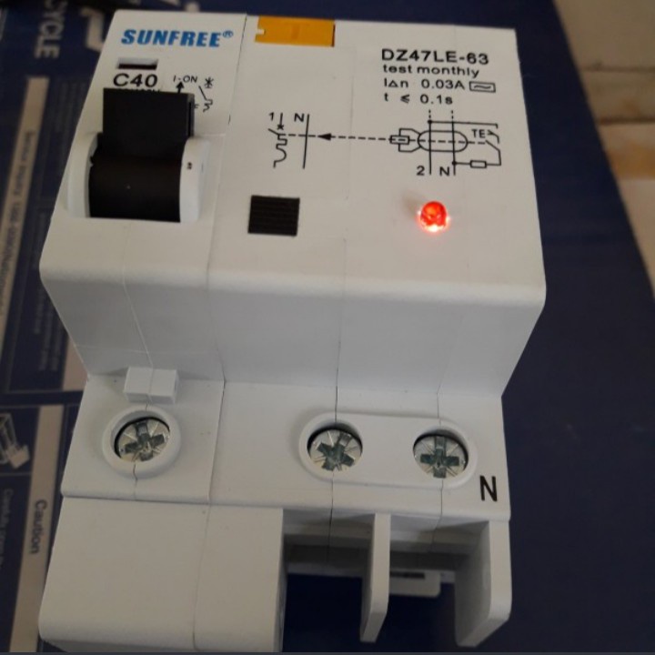 Anti Kontak ELCB 40 A Sunfree FEB 40N disertai Led indikator ( SNI )