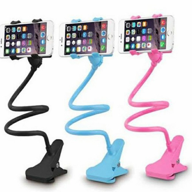 LAZY POOD DI ATAS MEJA