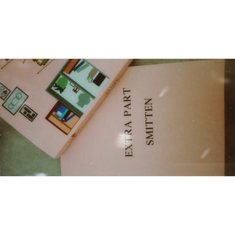 Preloved Novel Smitten + Novelet by Oktyas