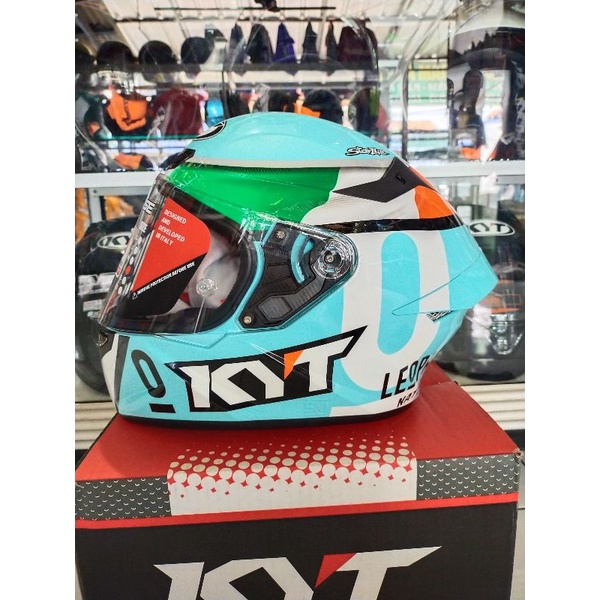 HELM KYT TT COURSE dalla porta leopard