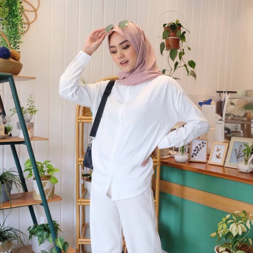 Lily Basic Shirt NEW Kemeja Wanita Polos Katun Rayon Tangan Panjang-3