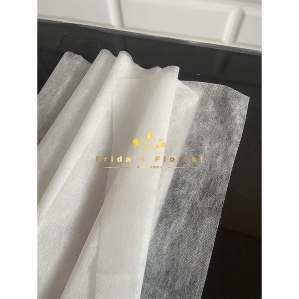 

KERTAS TISSUE BUKET KAIN TISSUE METERAN PUTIH MURAH THIN TISSUE PAPER FLOWER WRAPPING