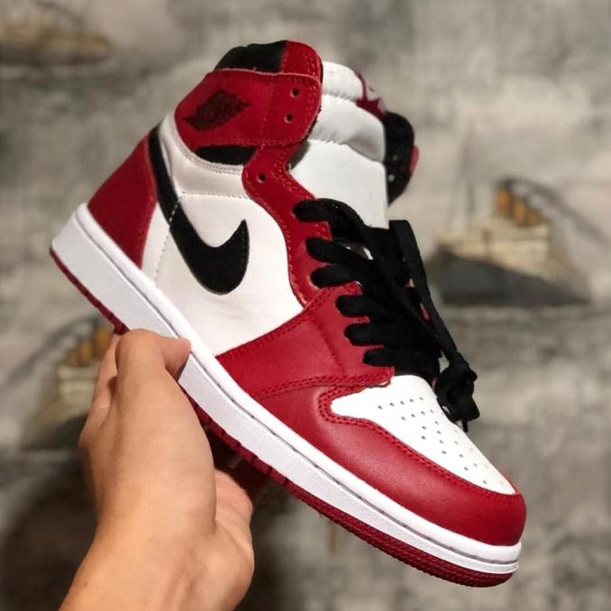 Ekstra Casback Snikers Pria❣☞ Sepatu Nike Air Jordan 1 Chicago Un Authorized Original MURAH
