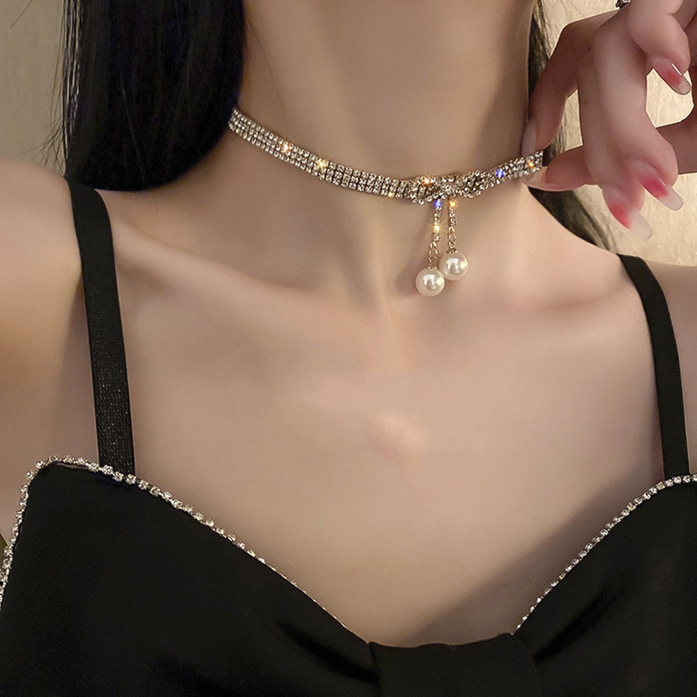 【COD Tangding】Kalung Choker Rantai Klavikula Desain Pita Aksen Mutiara Untuk Wanita