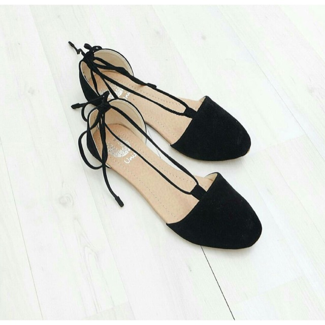 Tempong lilit suede hitam