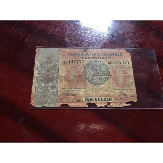 Uang kuno Een Gulden Seri Cantik