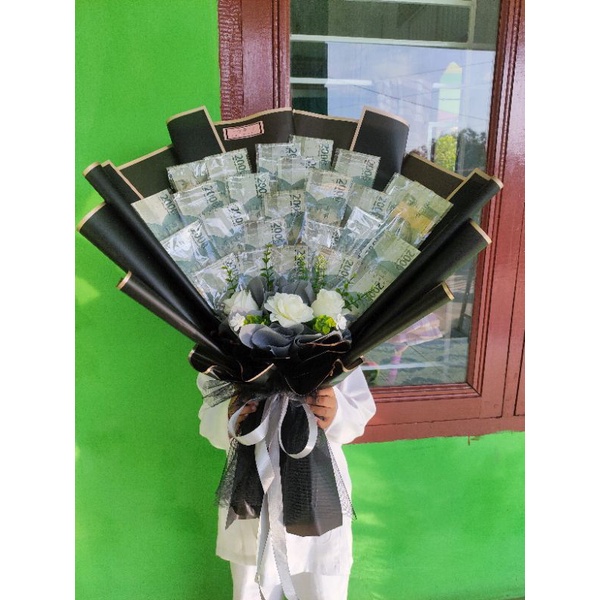 

MONEY BUKET 2.000 (25 lembar)