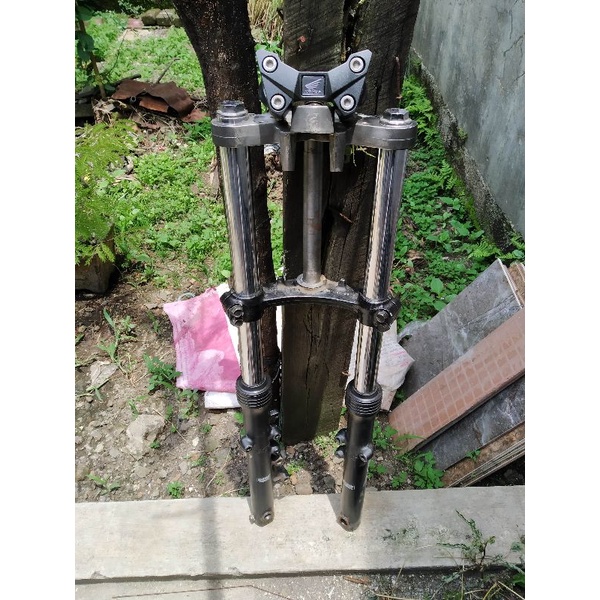 skok shock shockbreaker ninja rr original copotan motor tahun 2015 pnp cb gl mp tiger win