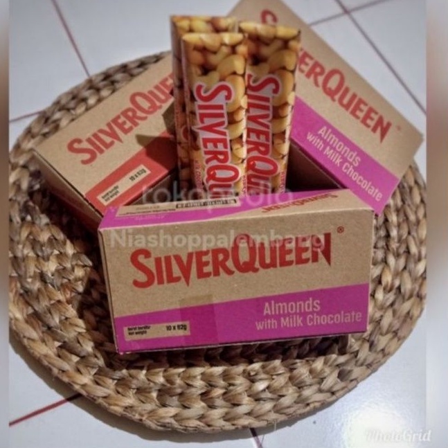 

Silverqueen Almond 1 box isi 10 pcs @58gr
