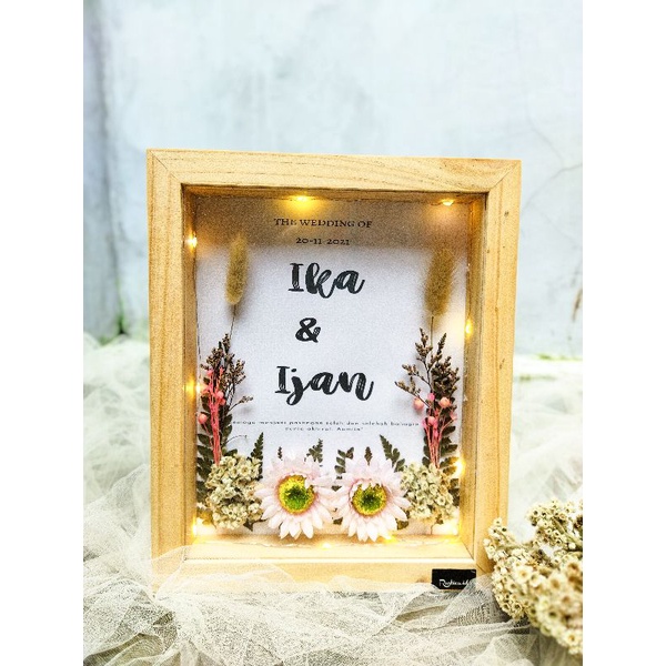 

Kado Wedding Dried Flowers