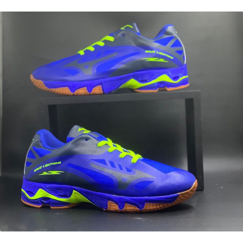 Mizuno wave lightning