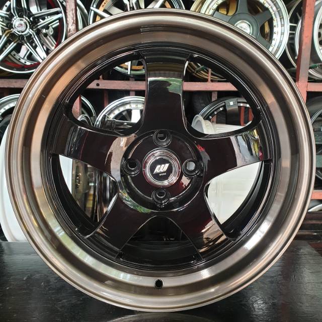 Velg R/Ring 17 Work Meister S1 2P Yaris Jazz Sedan Civic Brio Avega dll