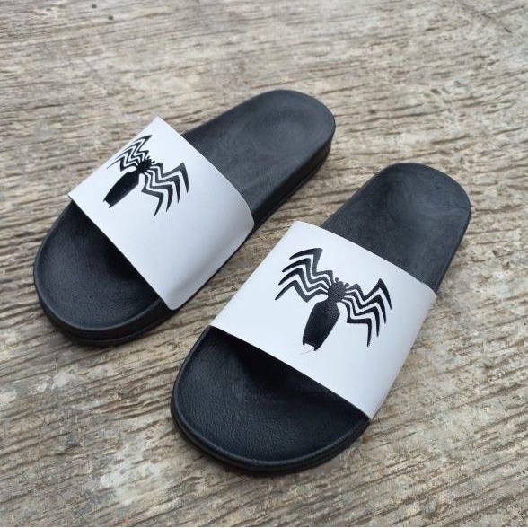 sandal selop pria dan wanita dewasa motif laba laba