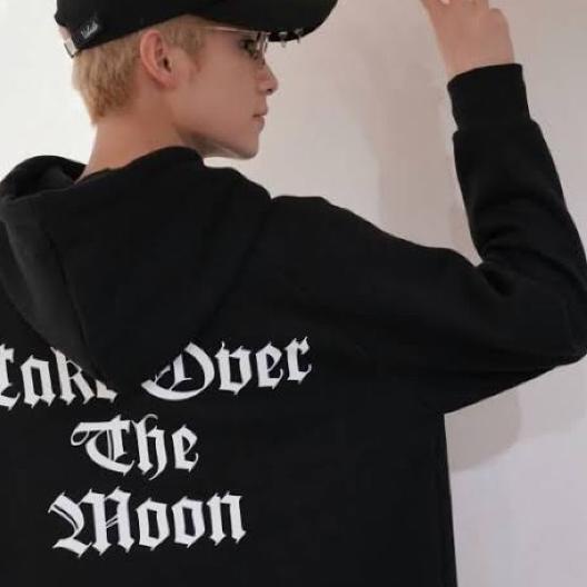 ➤ HOODIE KPOP WAYV TAKE OVER THE MOON M-XXL / HOODIE NCT WAY V Kun Ten WinWin Lucas YangYang SWEATER