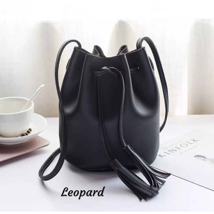 tas wanita cewek fashion unik keren hadiah bag selempang import korea