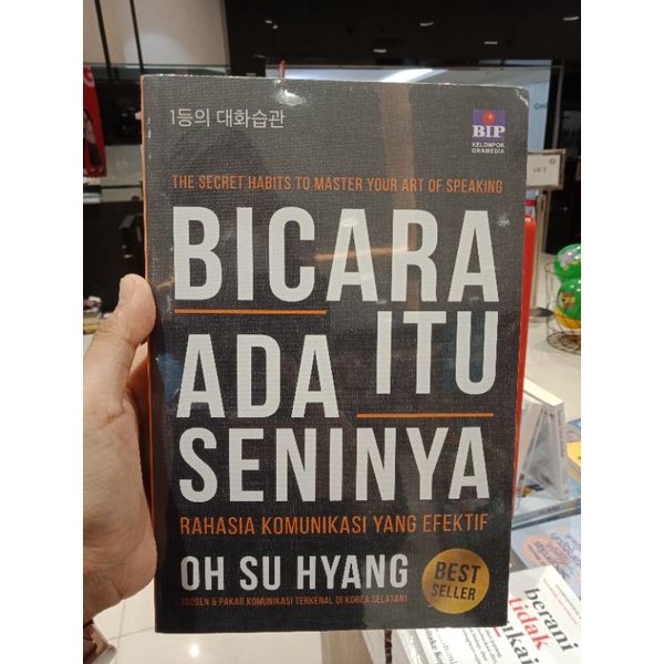 Jual BUKU BEST SELLER - BICARA ITU ADA SENINYA - | Shopee Indonesia