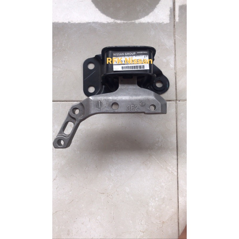 Engine Mounting Sebelah Kanan Nissan March Datsun Go Original