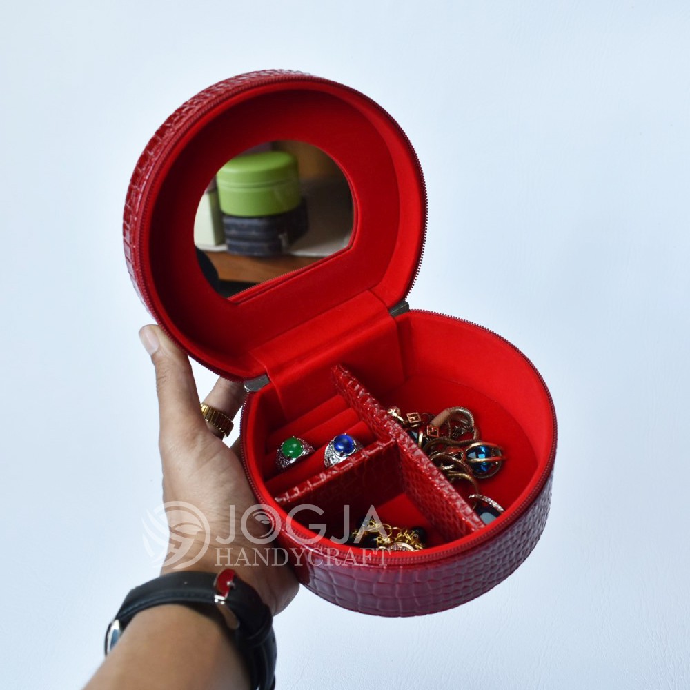 Kotak Emas Tempat Perhiasan &amp; Aksesoris / Traveller Jewelry Box