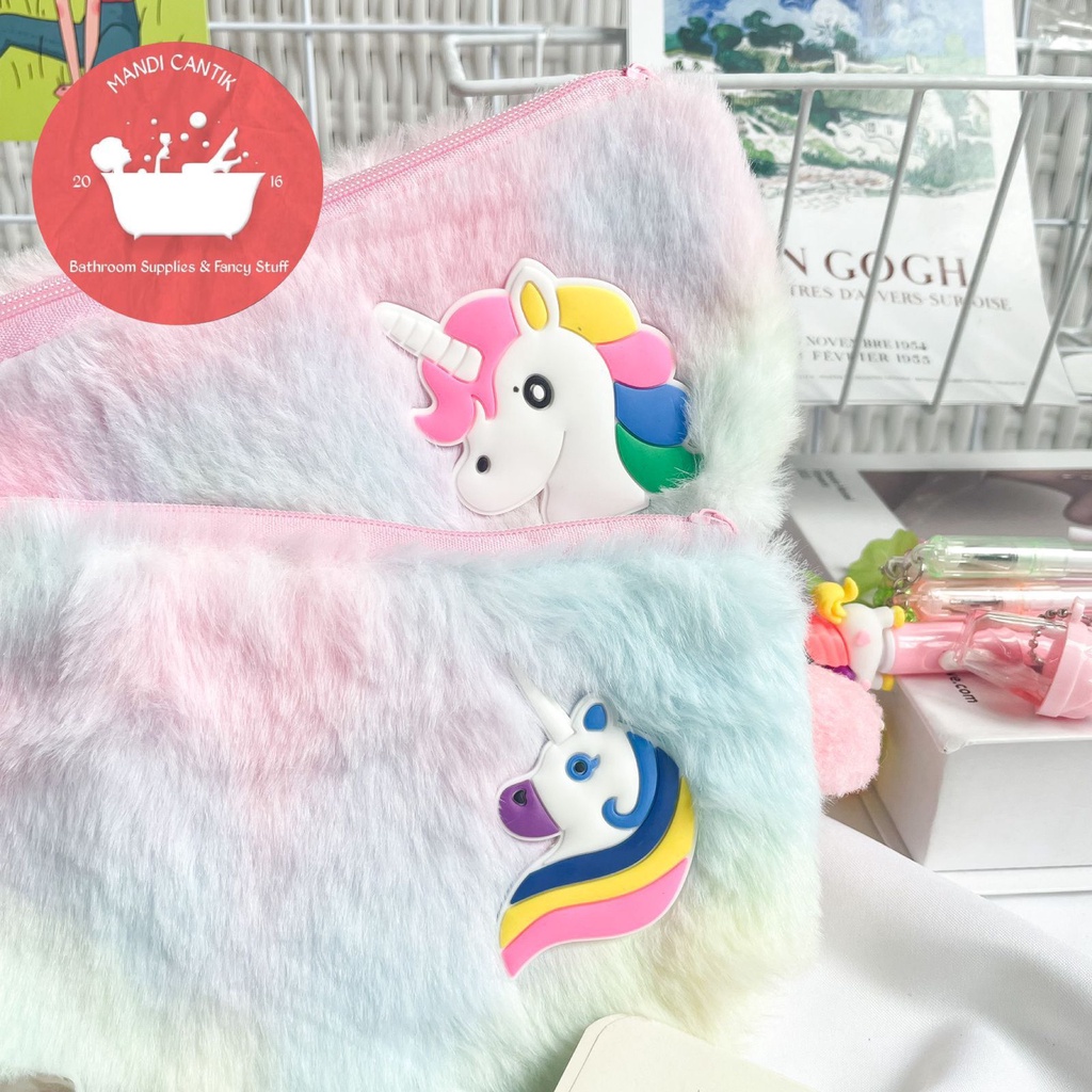 

Kotak pensil bulu Logo Unicorn pastel pencil case pastel fur warna rainbow bulu halus pom-pom lucu kekinian perlengkapan sekolah