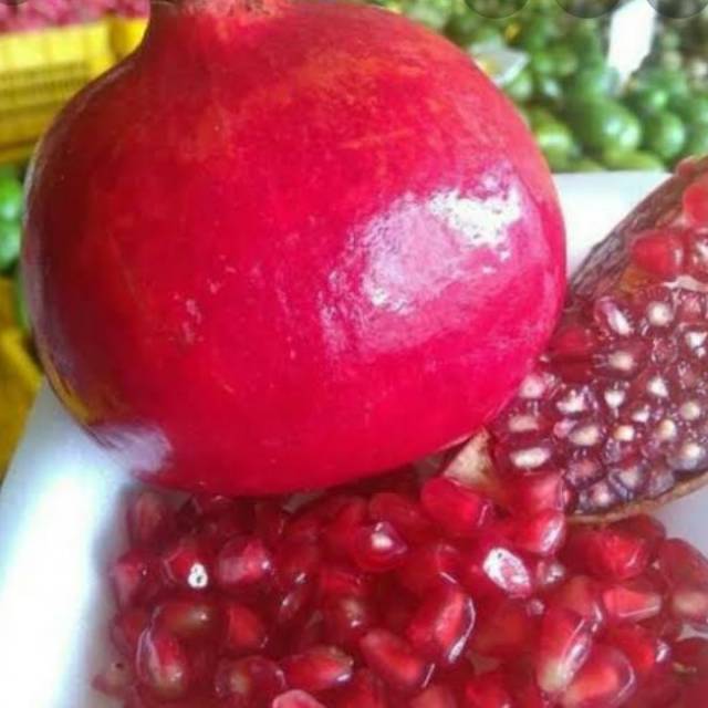 

DELIMA(POME)MERAH JUMBO /biji