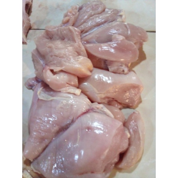 

daging ayam segar tanpa kulit