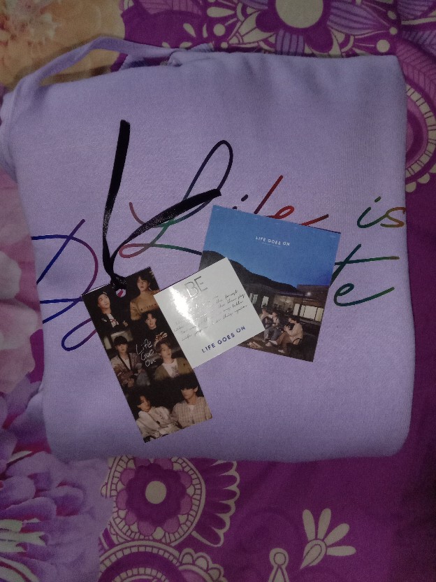 (ready) Hoodie Dynamite Ungu Muda (baca Desk!)