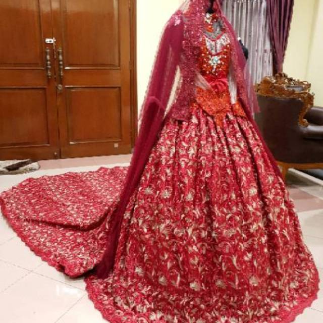 Gaun Pengantin Ekor | Gaun Batik | Ball gown | Gaun merah | wedding gown | Full payet