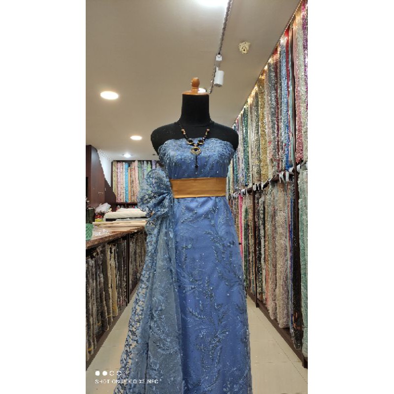 Kain Tile Brokat Kebaya Dress Biru Cinderella