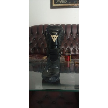 Sepatu Dainese TR Course Out D-WP (waterproof hujan ringan s/d sedang) size 41 press, nyaman buat pa