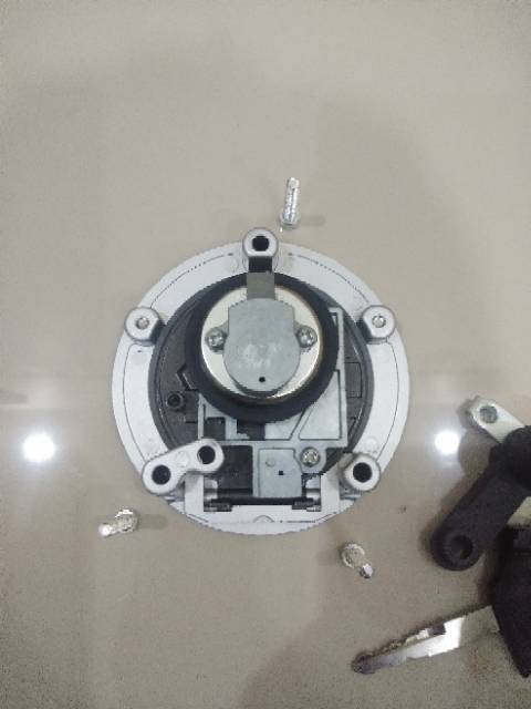 Kunci kontak set plus tutup tangki vixion new nva dan nvl-2