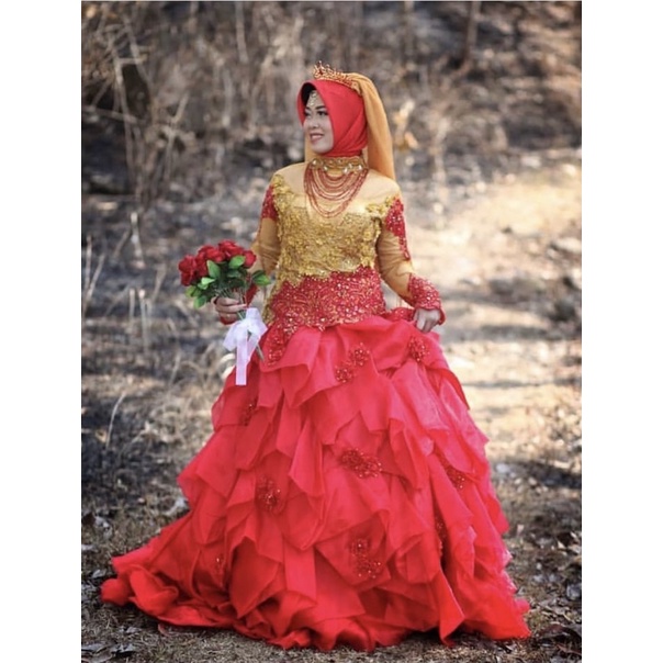 Gaun pengantin bekas, preloved gaun pengantin , gaun pengantin murah, gaun pengantin merah