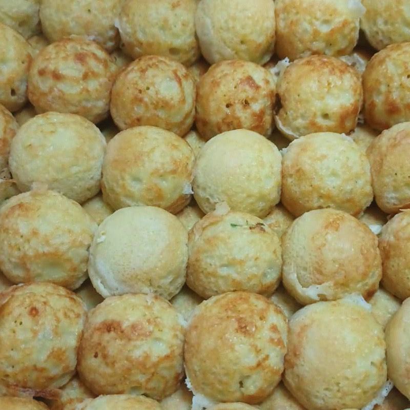 

TAKOYAKI ANTI KEMPES~FROZEN ISI 15PCS ISI GURITA TERMASUK SAUS&KATSUOBUSHI