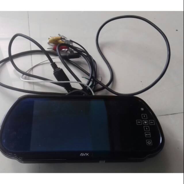 Tv mobil avx masih normal bagus